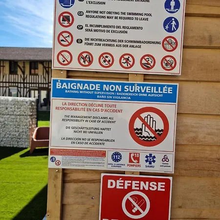 Du Chateau De * Crespy-le-Neuf